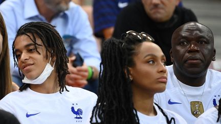Morgane Thérésine dans les tribunes lors du match France-Suisse de l’Euro 2020 à Bucarest, le 28 juin 2021.